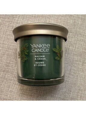 Yankee Candle Balsam and Cedar Scented Jar Candle 4.3 oz w/ Metal Lid